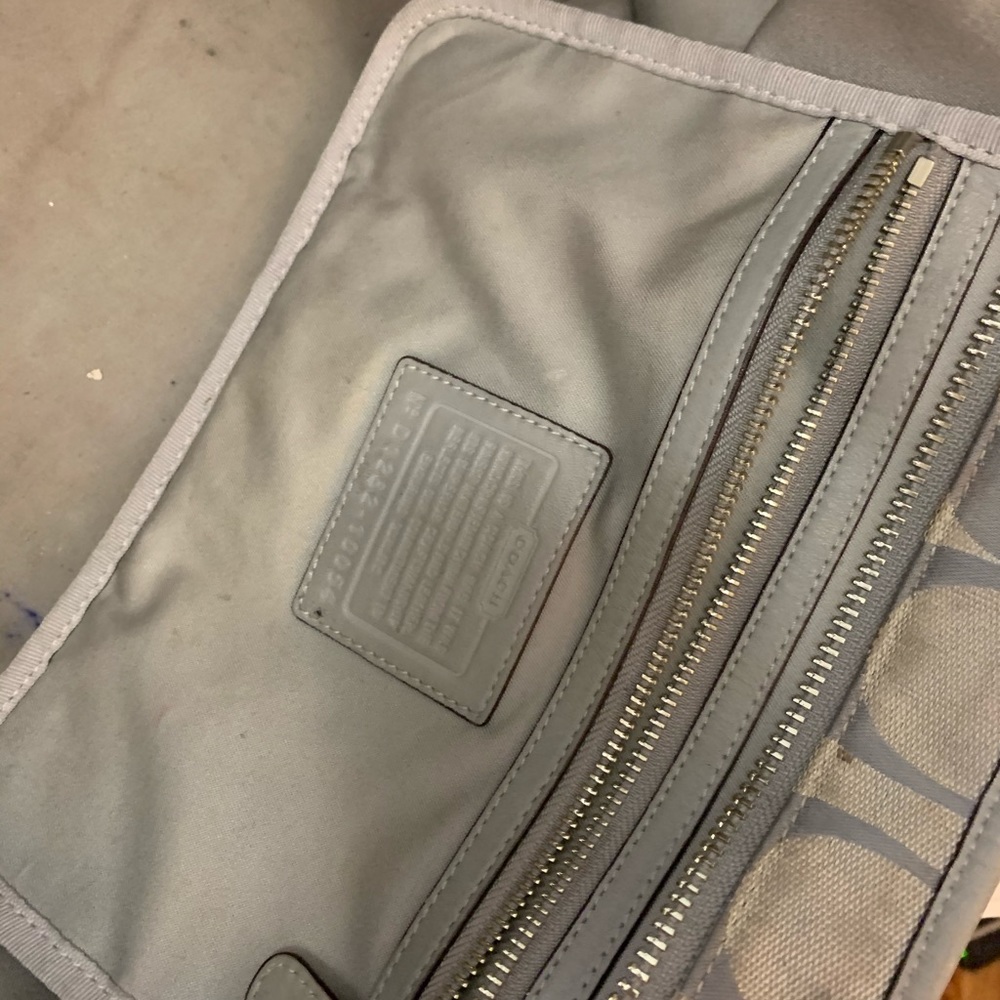 Coach tote - Picture 6 of 7